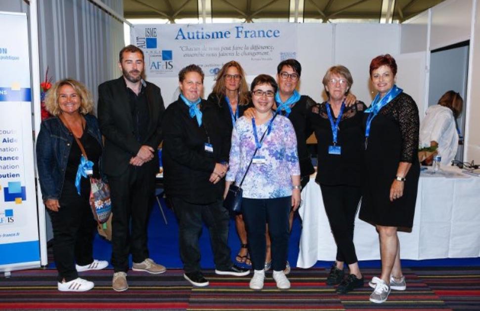 l'équipe d'Autisme France
