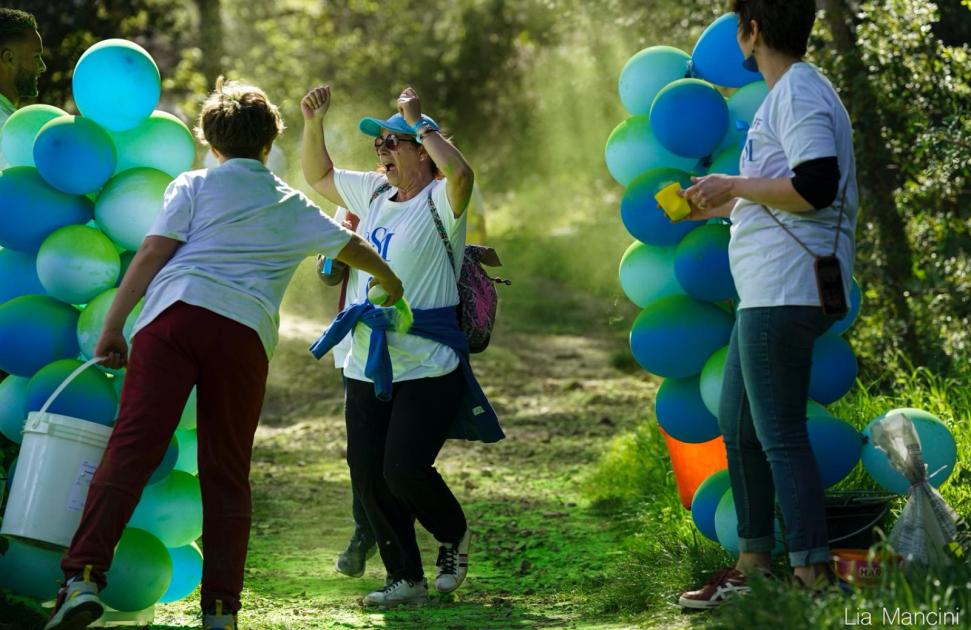 #Marsbleu : une maison de santé lance un Rainbow Color Tour pour sensibiliser au cancer colorectal