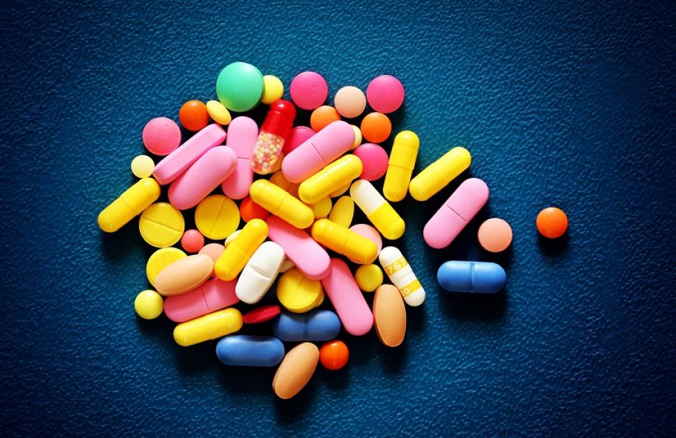 Erreurs médicamenteuses : l’article 51 Octave prolongé à fin juillet