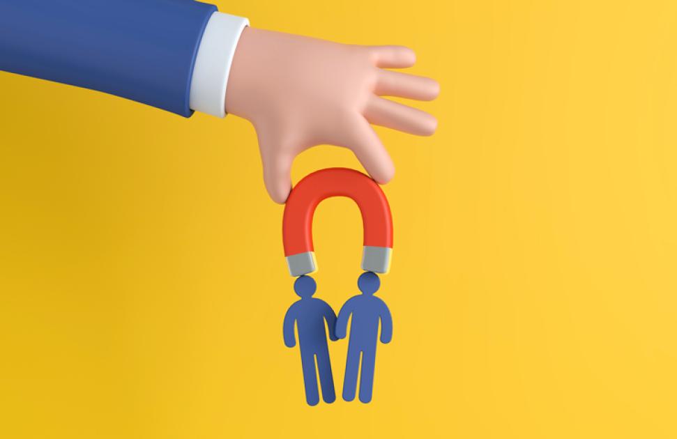 "Les soignants jouent ce rôle de l'attractivité par défaut, parce que c'est dans notre intérêt de le faire"