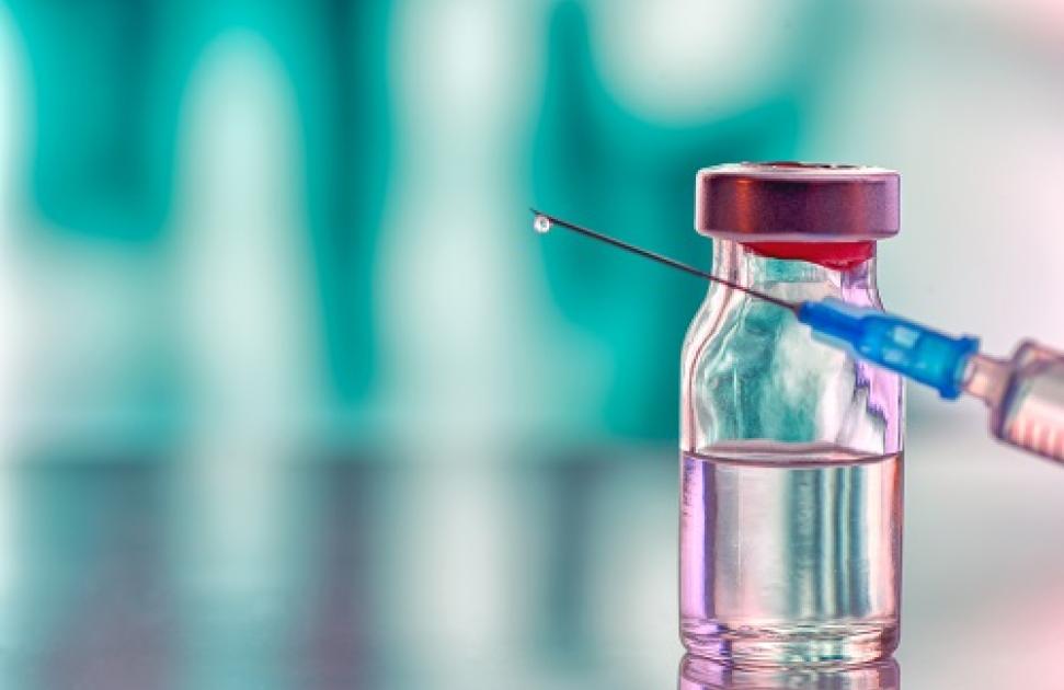 80% d'enfants vaccinés contre le papillomavirus à l'horizon 2030 : une nouvelle campagne dans les collèges