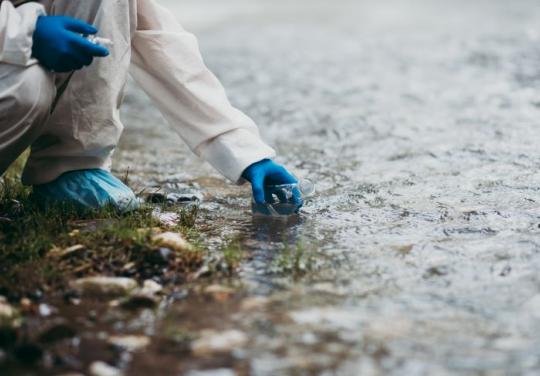 Tribunes de la santé. Invité Roger Genet, directeur de l'Anses