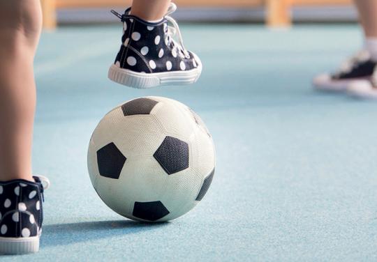 Foot en salle pour enfants