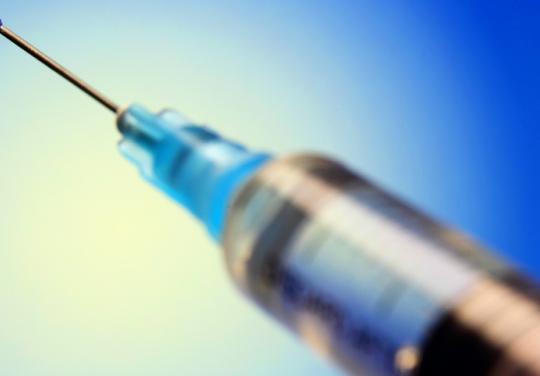 Covid : la HAS pourrait lever l’obligation vaccinale pour les soignants