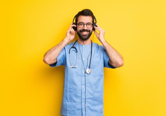 "Article 51, L’innovation en santé" : le podcast de l’Assurance Maladie pour faire le point sur les expérimentations en cours