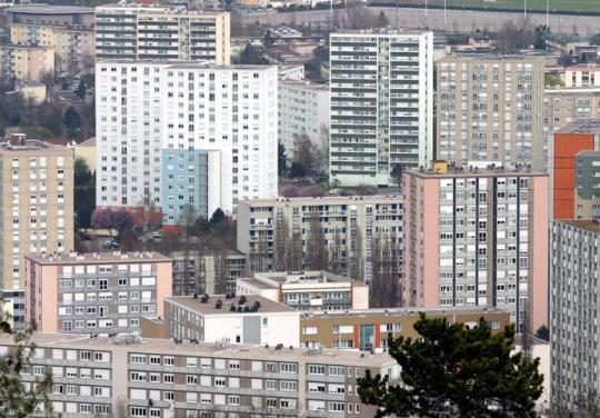 "J'assure une présence active dans les quartiers"