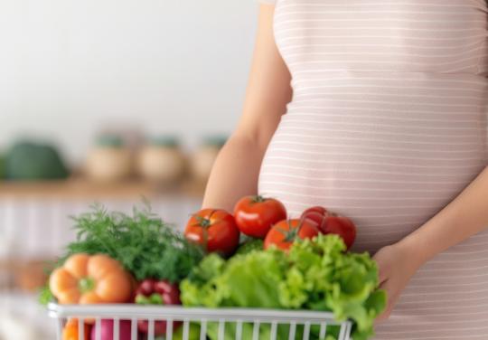 "80 femmes bénéficiaires et 859 paniers distribués" : le dispositif "Manger sain pour mon bébé demain" porte ses fruits