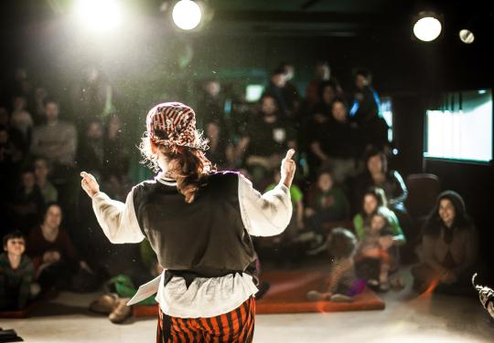 Utiliser les arts pour parler du consentement : la maison de santé Bercé Santé s'invite au collège