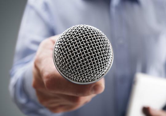 Association parole bégaiement