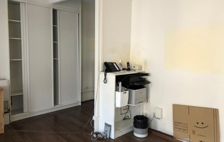 recherche médecin associé(e), local à Paris, SCM