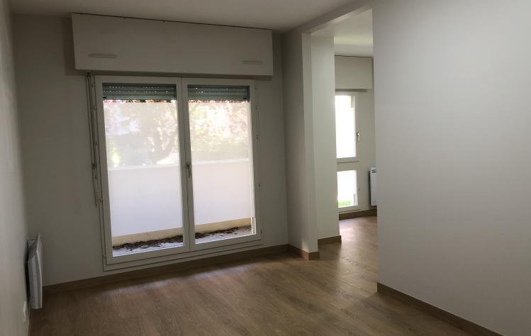 St - Cloud - Recherche associés -  Tél. 0978816088 - docteurchristinebach@gmail.com